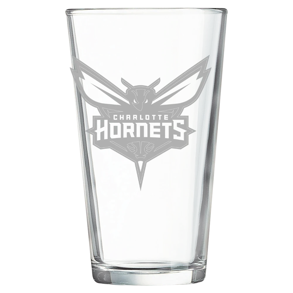 Charlotte Hornets Polar Camel 16 oz. Pint Mixing Glass