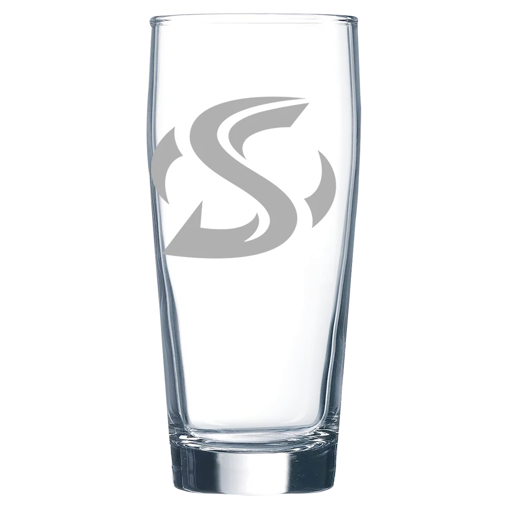 California State University, Sacramento Polar Camel 16 oz. Willi Becher Beer Glass