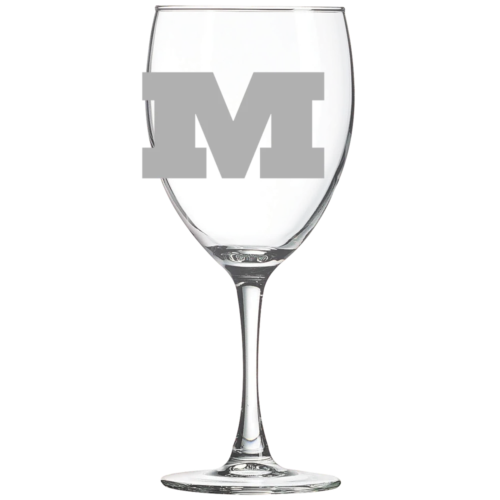 Millikin University Polar Camel 10 1/2 oz. Wine Glass
