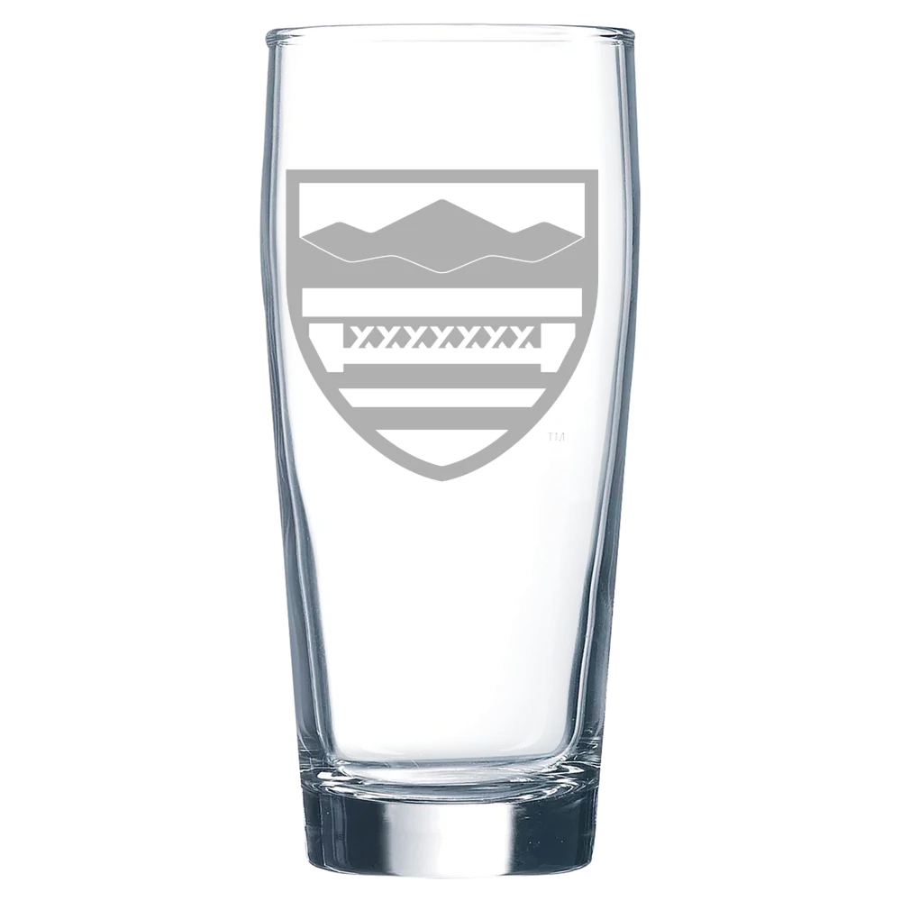 New England College Polar Camel 16 oz. Willi Becher Beer Glass