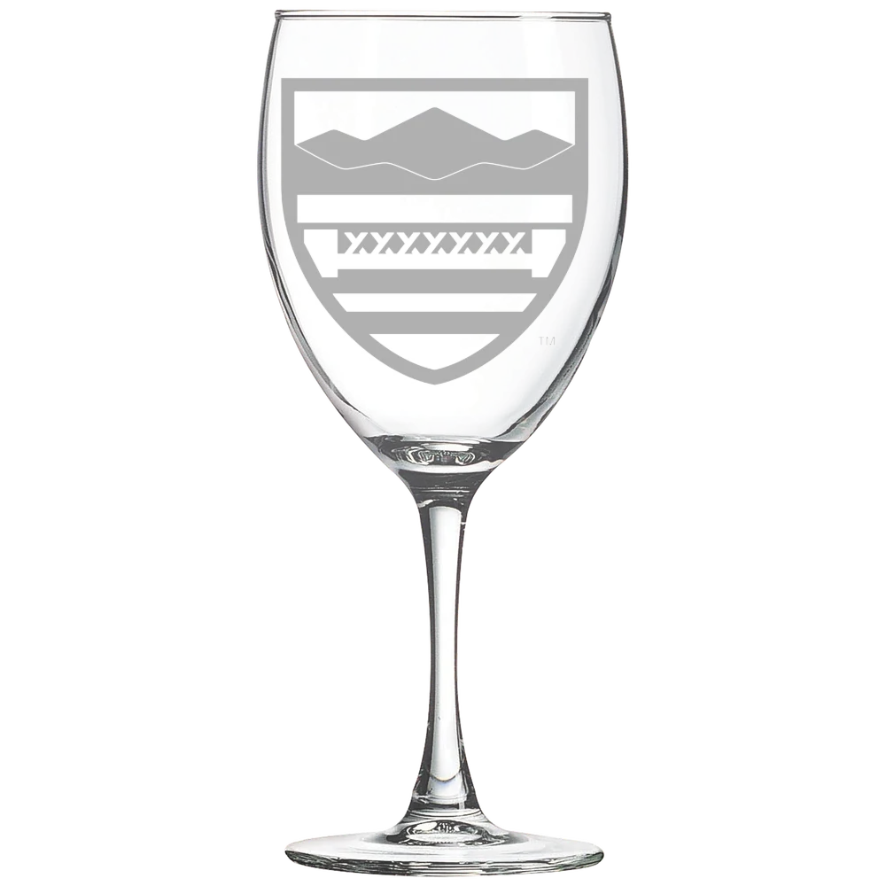 New England College Polar Camel 10 1/2 oz. Wine Glass