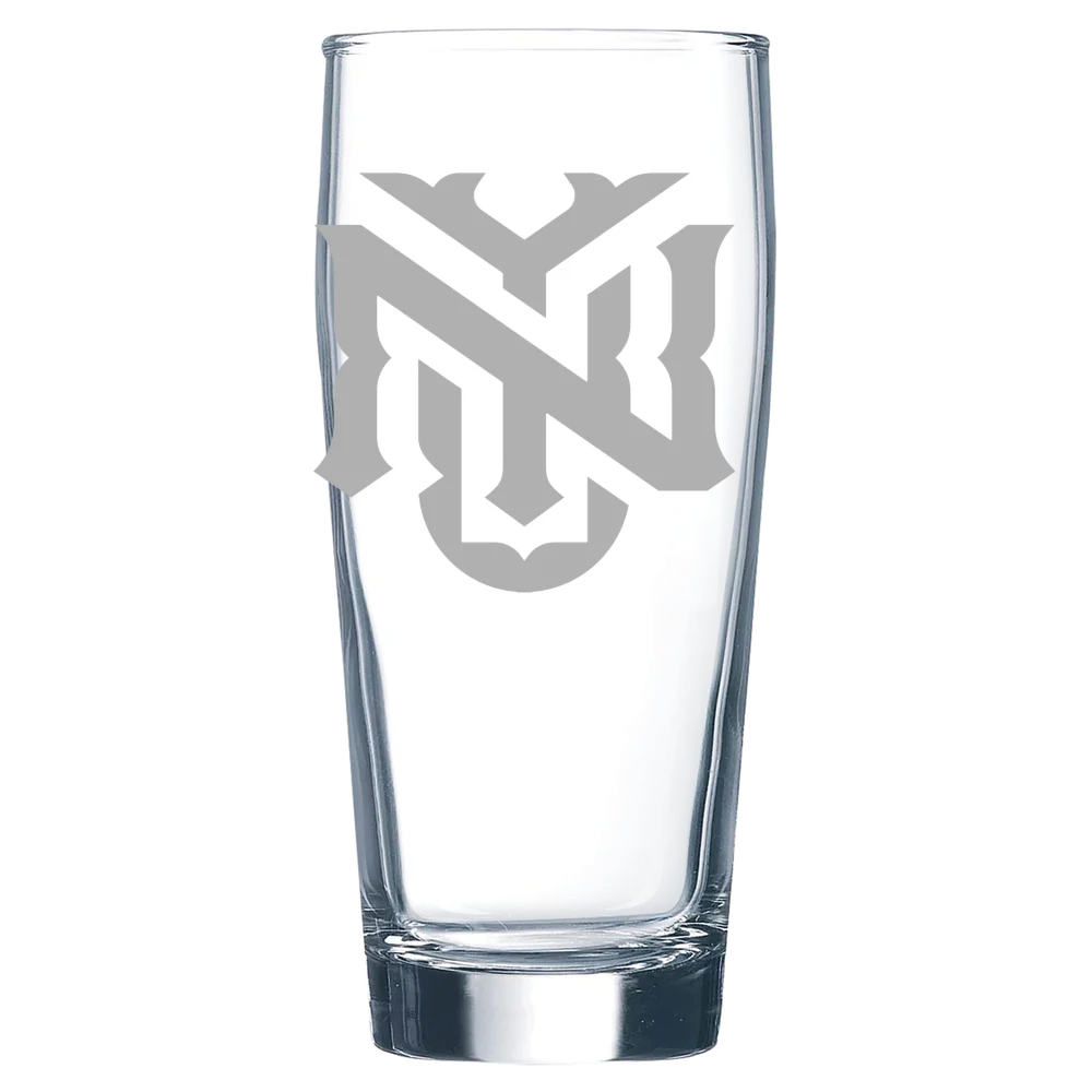 New York University Polar Camel 16 oz. Willi Becher Beer Glass