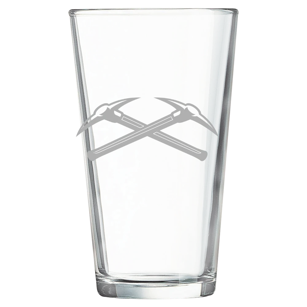 University of Wisconsin-Platteville Polar Camel 16 oz. Pint Mixing Glass