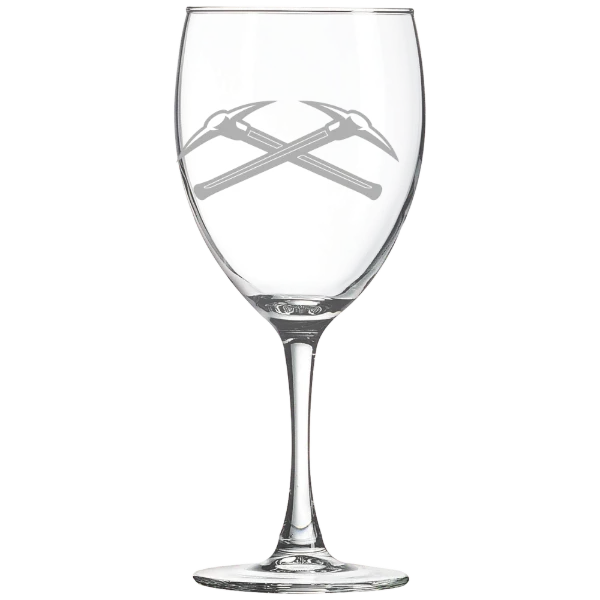 University of Wisconsin-Platteville Polar Camel 10 1/2 oz. Wine Glass