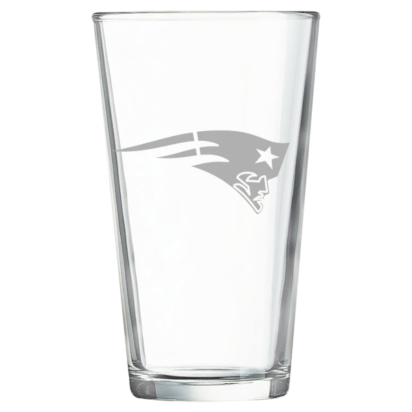 New England Patriots Polar Camel 16 oz. Pint Mixing Glass