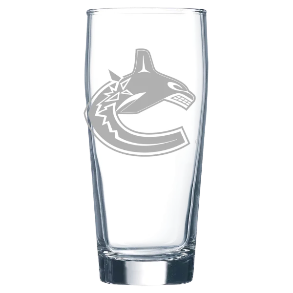 Vancouver Canucks Polar Camel 16 oz. Willi Becher Beer Glass