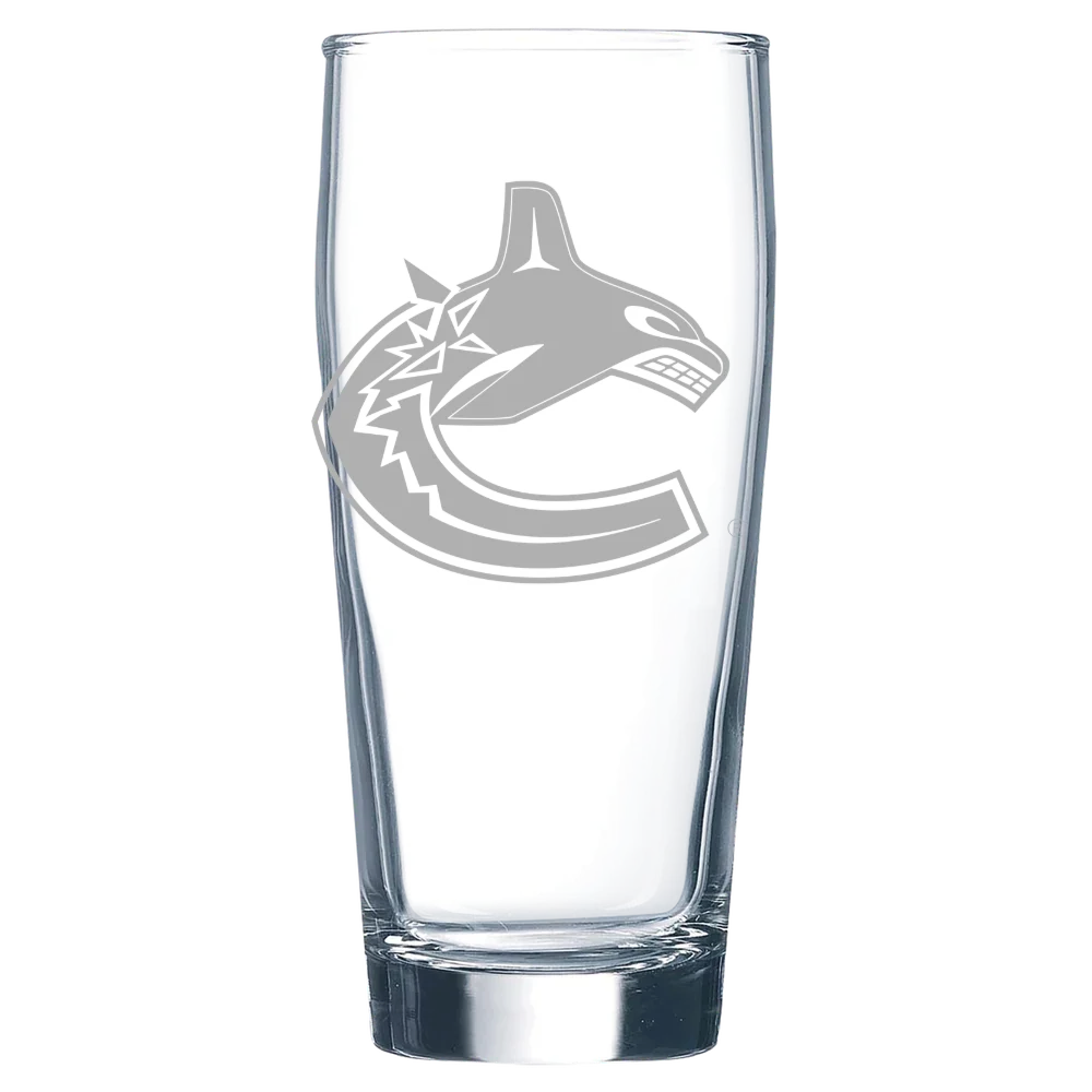 Vancouver Canucks Polar Camel 16 oz. Willi Becher Beer Glass